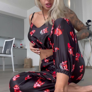 Video by thiskindasnow published on June 15,2023 22:53:00 - BestThots
