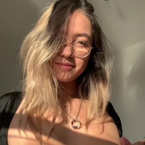 Video by ccesca published on May 1,2023 07:57:00 - BestThots