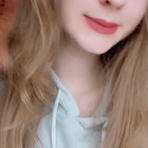 Video by evaava_free published on May 26,2023 09:21:00 - BestThots