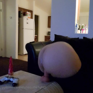 Video by erikalewinskyy published on April 19,2023 03:17:00 - BestThots
