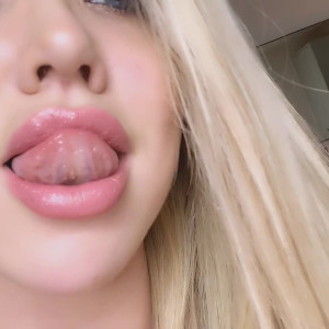 Video by hannahhhx333 published on April 12,2023 22:40:00 - BestThots