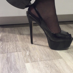 Video by veronicafeet published on June 28,2023 13:48:00 - BestThots