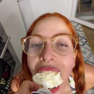 Video by comfykitty published on March 20,2023 13:02:00 - BestThots