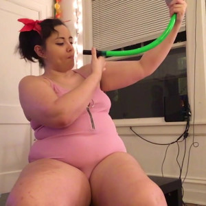 Video by chubbychiquita published on April 19,2023 16:47:00 - BestThots