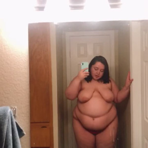 Video by chubbychiquita published on April 24,2023 18:37:00 - BestThots