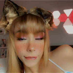 Video by littlespoonz_ published on April 23,2023 06:29:00 - BestThots