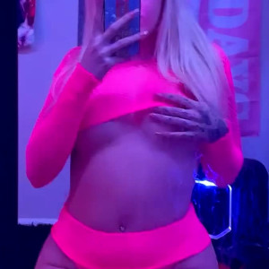 Video by katiewarren18 published on March 3,2023 11:00:00 - BestThots
