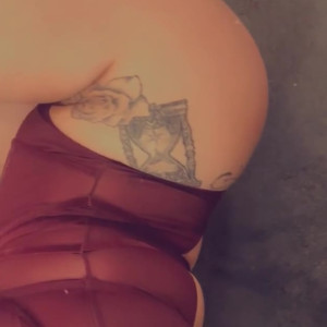 Video by goddesslola published on June 10,2023 09:08:00 - BestThots