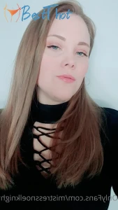 mistressnoelknight #9735690
