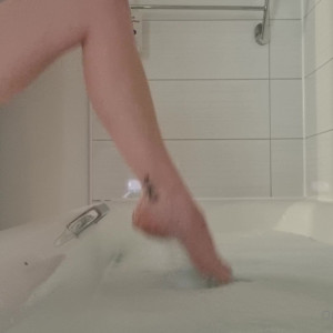 Video by ukcutegirl published on August 19,2023 16:13:59 - BestThots