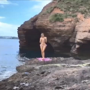 Video by ukcutegirl published on August 19,2023 16:36:06 - BestThots