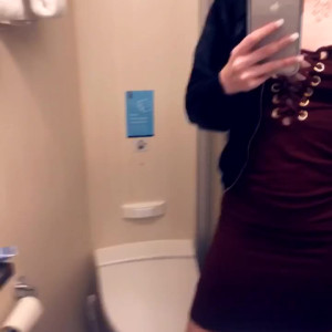 lizzysweetsofficial #5356878