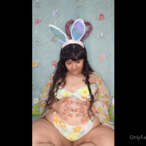 Video by strawbabieadri published on August 19,2023 17:32:27 - BestThots