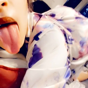Video by xxroseeqoldxx published on May 25,2023 21:35:00 - BestThots