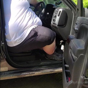 Video by femalefeederheaven published on August 19,2023 17:50:02 - BestThots