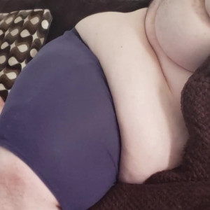 Video by femalefeederheaven published on May 20,2023 01:49:00 - BestThots