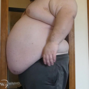 Video by femalefeederheaven published on May 16,2023 20:15:00 - BestThots