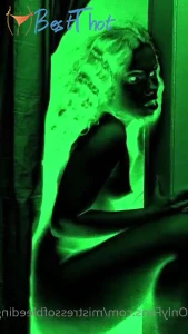 Video by mistressofbleedingsorrow published on January 17,2025 00:02:21 - BestThots
