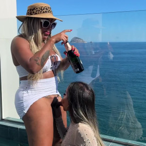 Video by ayllagatina published on August 19,2023 19:59:27 - BestThots