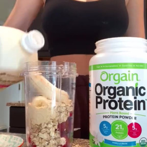 Video by aubreyjane.fitness published on August 4,2023 08:54:00 - BestThots