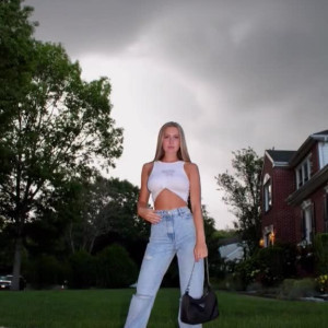 Video by aubreyjane.fitness published on July 26,2023 21:33:00 - BestThots