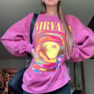 Video by aubreyjane.fitness published on April 6,2023 01:20:00 - BestThots