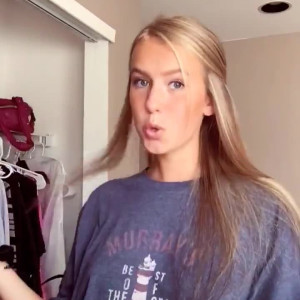 Video by aubreyjane.fitness published on April 11,2023 15:35:00 - BestThots