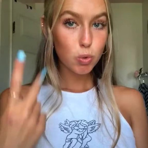 aubreyjane.fitness #4881937