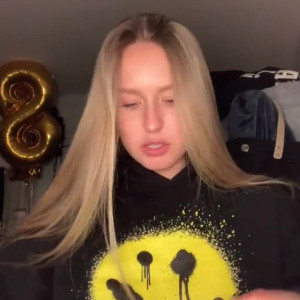 Video by aubreyjane.fitness published on May 7,2023 11:36:00 - BestThots