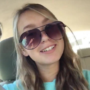 Video by aubreyjane.fitness published on April 18,2023 07:21:00 - BestThots