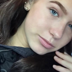 Video by aubreyjane.fitness published on April 3,2023 03:55:00 - BestThots