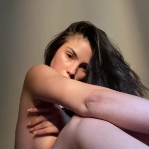 Video by maikonudesvip published on April 17,2023 05:47:00 - BestThots