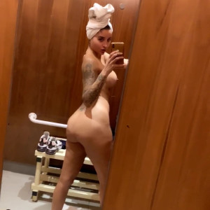 priya_y #5526544