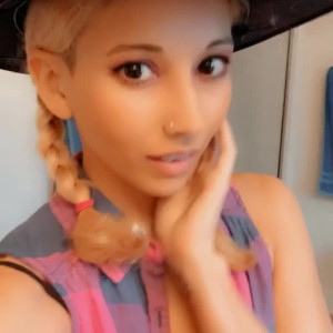 Video by realgarnetrose published on April 26,2023 18:35:00 - BestThots
