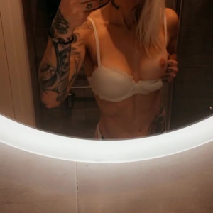 Video by mrs_physique published on April 9,2023 05:04:00 - BestThots
