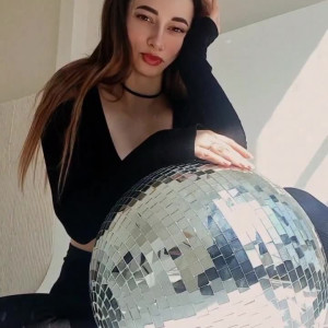 elle_mira #3413701