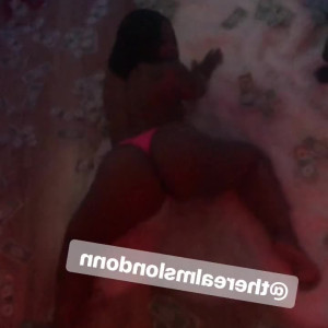 Video by therealmslondon published on March 16,2023 10:55:00 - BestThots