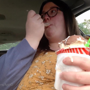 Video by ssbbwladybrads published on July 2,2023 00:15:00 - BestThots