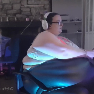 Video by ssbbwladybrads published on July 24,2023 09:27:00 - BestThots