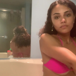 Video by vipvictorialovexoxo published on July 29,2023 23:37:00 - BestThots