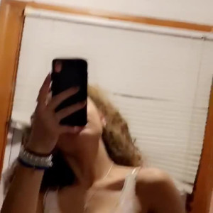 Video by vipvictorialovexoxo published on May 18,2023 13:06:00 - BestThots