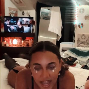 Video by vipvictorialovexoxo published on March 10,2023 00:07:00 - BestThots