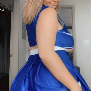 Video by seemandydaily published on March 22,2023 03:05:00 - BestThots