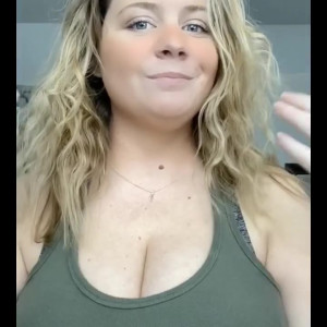 Video by seemandydaily published on May 21,2023 22:12:00 - BestThots