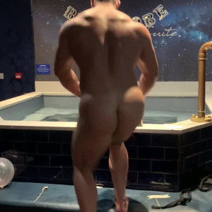 Video by peachydaddyuk published on August 20,2023 03:30:10 - BestThots
