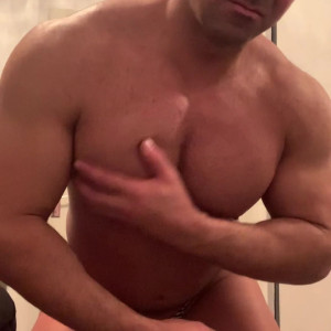 Video by peachydaddyuk published on August 3,2023 13:48:00 - BestThots