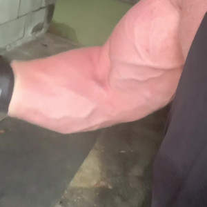 Video by themaskedbodybuilder published on March 13,2023 23:09:00 - BestThots