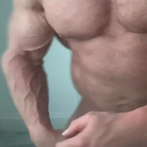 Video by themaskedbodybuilder published on May 20,2023 13:06:00 - BestThots