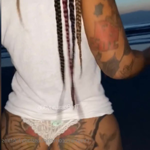 Video by thebosslady305videos published on June 11,2023 20:56:00 - BestThots