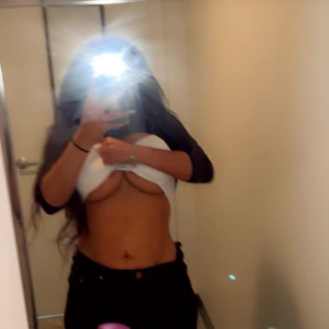 Video by palestinianbarbie published on April 17,2023 10:44:00 - BestThots